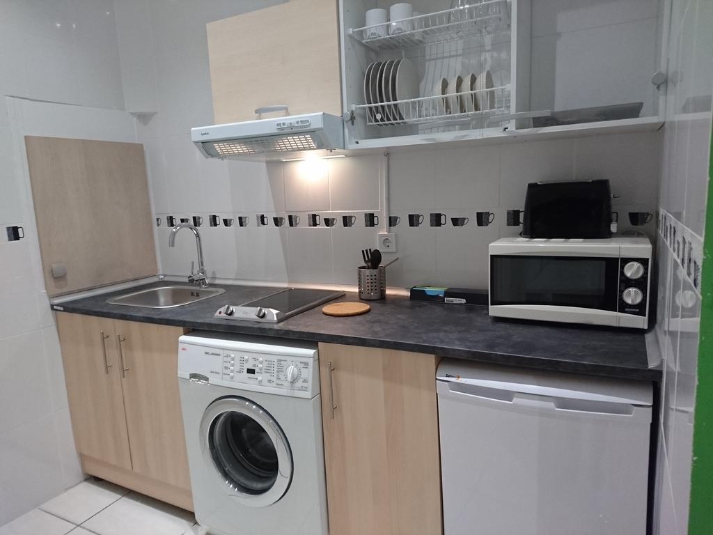 Greenville Apartments มาดริด ภายนอก รูปภาพ